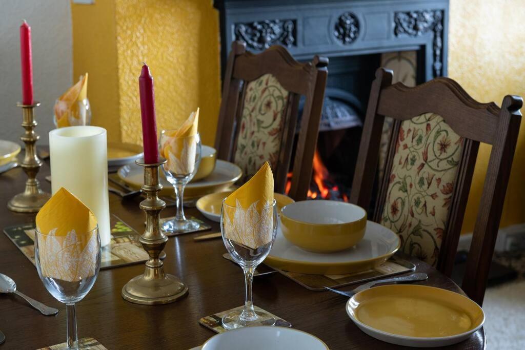 Fantastic Sea Views At Century'S Old Alma'S Cottage - Sleeps Up To 8 Guests Penmaen-mawr Exteriér fotografie