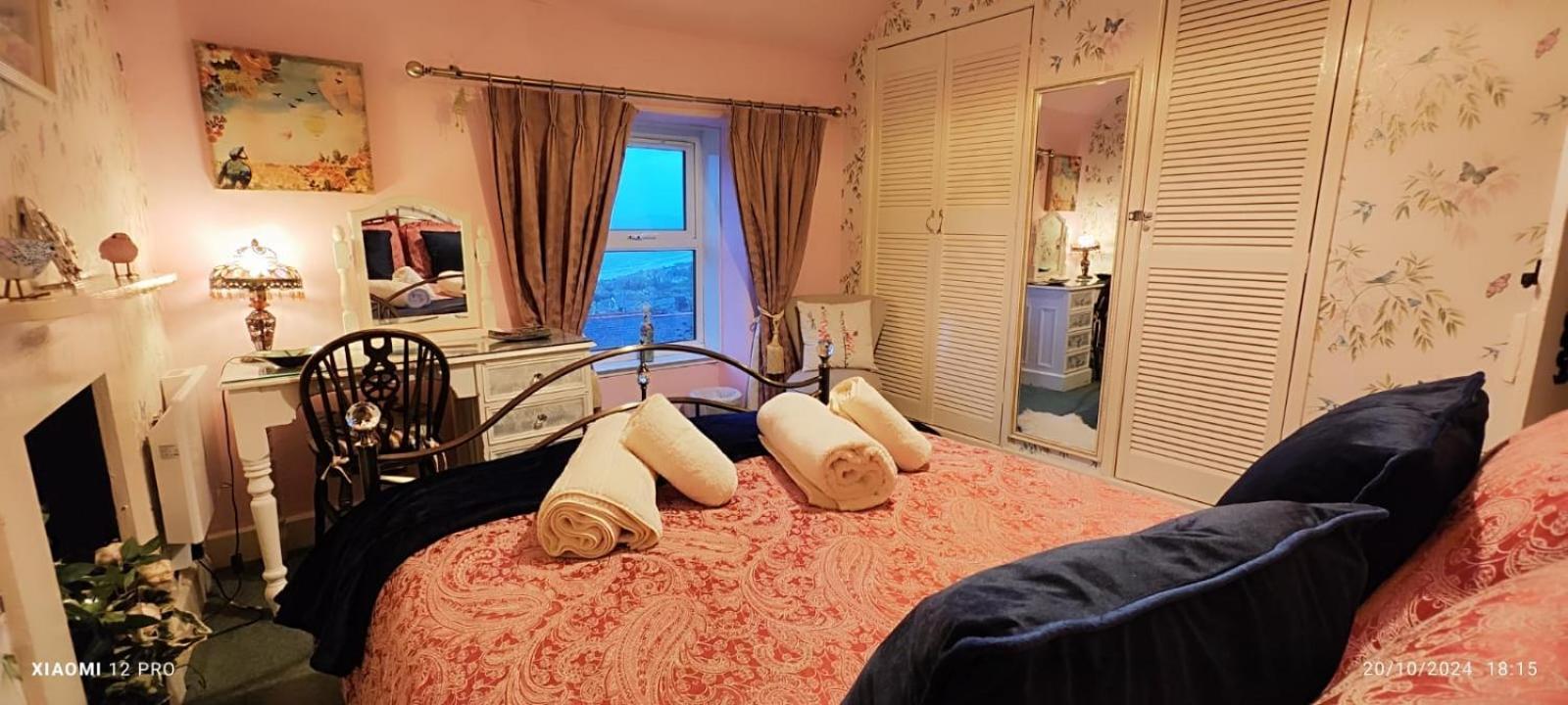 Fantastic Sea Views At Century'S Old Alma'S Cottage - Sleeps Up To 8 Guests Penmaen-mawr Exteriér fotografie