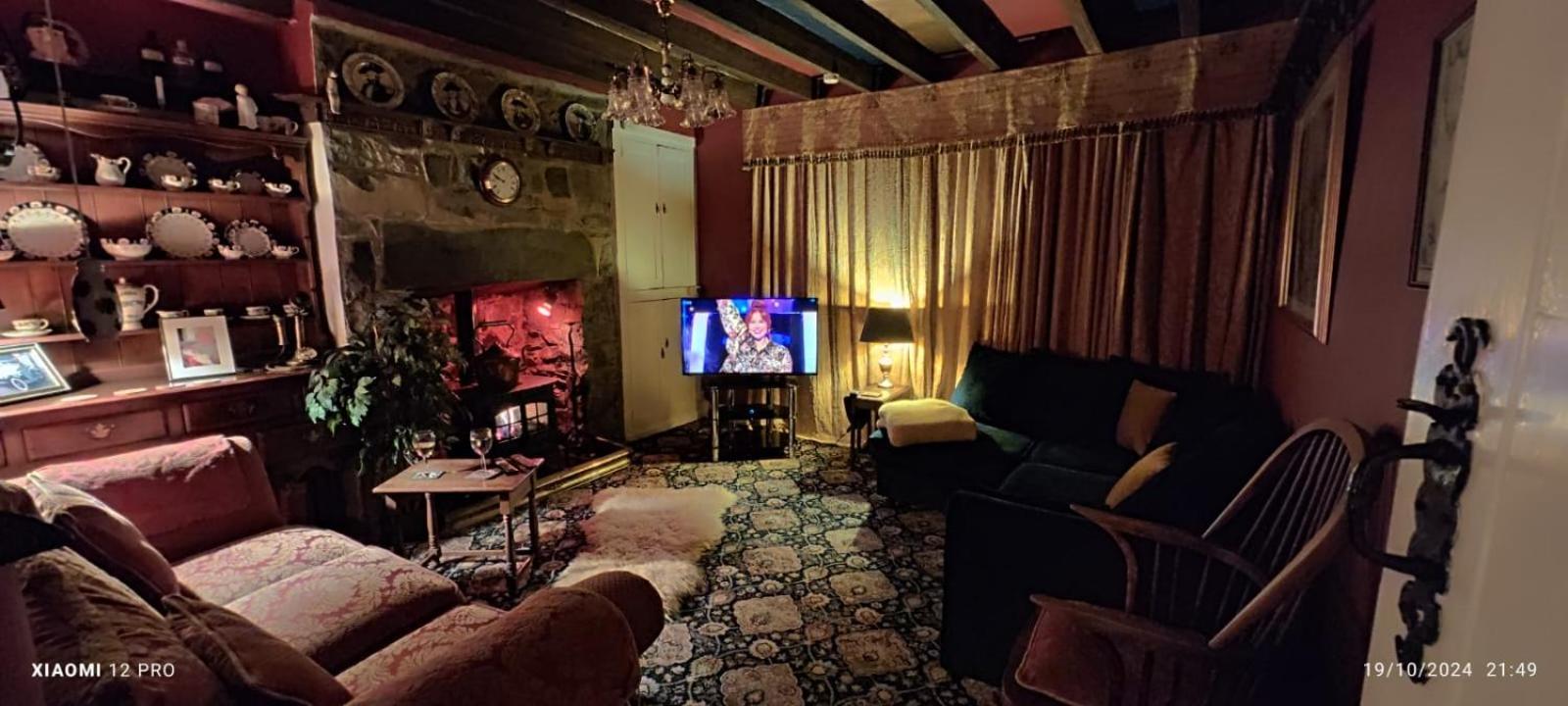 Fantastic Sea Views At Century'S Old Alma'S Cottage - Sleeps Up To 8 Guests Penmaen-mawr Exteriér fotografie
